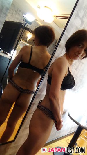 Short Hair Mature Japanese MILF Craves For Cum In Pussy - Photo 126