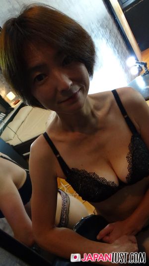 Short Hair Mature Japanese MILF Craves For Cum In Pussy - Photo 136