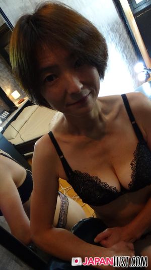 Short Hair Mature Japanese MILF Craves For Cum In Pussy - Photo 137