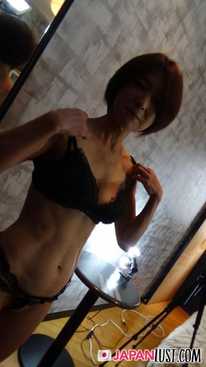 Short Hair Mature Japanese MILF Craves For Cum In Pussy - Photo 149