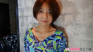 Short Hair Mature Japanese MILF Craves For Cum In Pussy - Photo 24