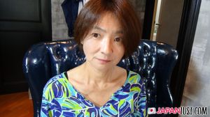 Short Hair Mature Japanese MILF Craves For Cum In Pussy - Photo 9