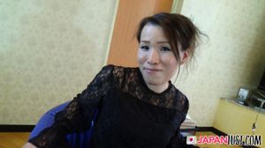 Japanese MILF Gets Pussy Licked And Fucked Till Creampie - Photo 53