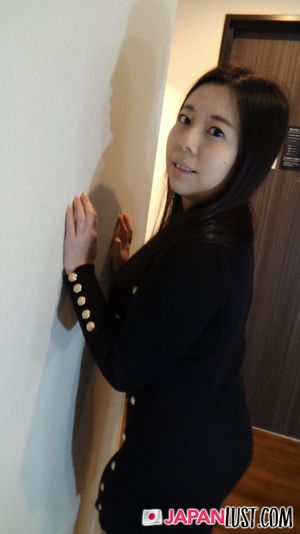 Cute Japanese MILF Passionate Sex Ends With Creampie - Photo 15