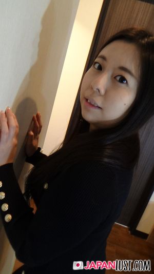 Cute Japanese MILF Passionate Sex Ends With Creampie - Photo 16