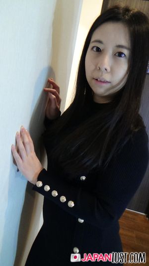 Cute Japanese MILF Passionate Sex Ends With Creampie - Photo 20