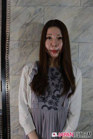 Slender Japanese Cougar Bounces On Cock POV - Photo 2