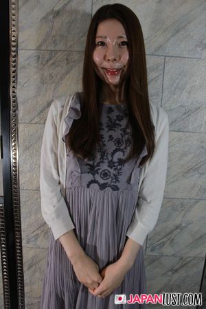 Slender Japanese Cougar Bounces On Cock POV - Photo 3