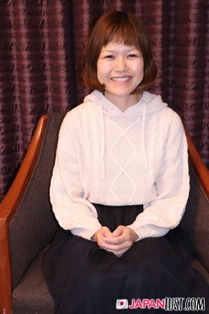 Skinny Japanese MILF Wants Hard POV Sex - Photo 258