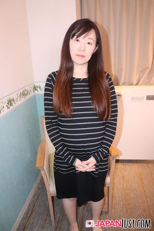 Pregnant Japanese Got Her Hairy Pussy Rammed and Creampie - Photo 10