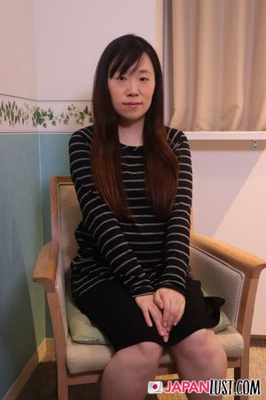 Pregnant Japanese Got Her Hairy Pussy Rammed and Creampie - Photo 5