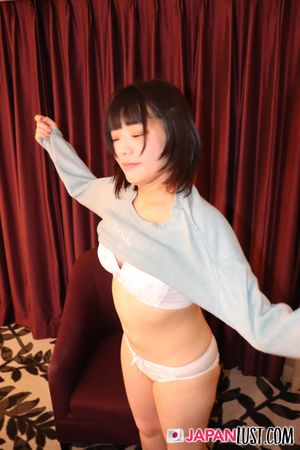 Homely Japanese MILF Yearns For POV Creampie - Photo 72