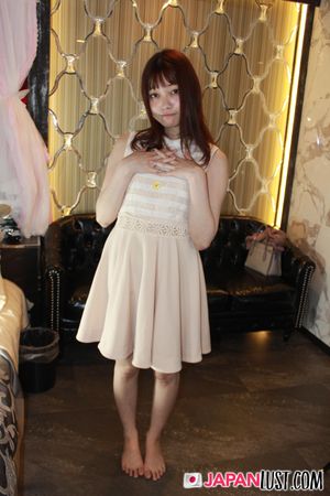 Petite Japanese MILF Spreads Wide For Creampie - Photo 103