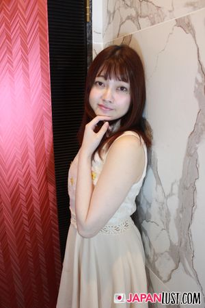 Petite Japanese MILF Spreads Wide For Creampie - Photo 38