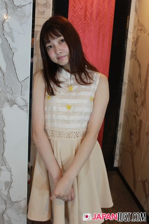Petite Japanese MILF Spreads Wide For Creampie - Photo 41