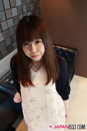 Chubby Japanese MILF Takes Creampie In Shaved Pussy - Photo 20