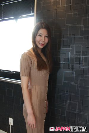 Cute Amateur Japanese Rides a Hard Cock and Get Creampie - Photo 19