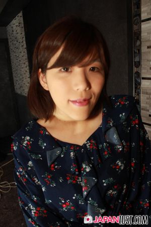 Natural Japanese MILF Bends Over For a POV Sex and Creampie - Photo 43