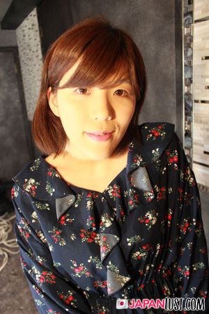 Natural Japanese MILF Bends Over For a POV Sex and Creampie - Photo 44