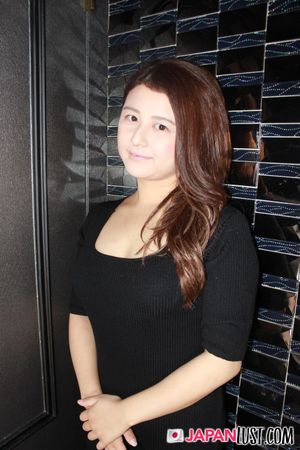 Thick Clean Pussy Japanese receives Warm Creampie in POV - Photo 23