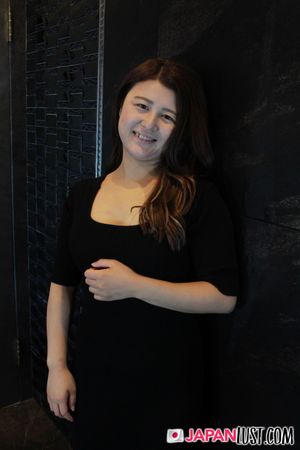 Thick Clean Pussy Japanese receives Warm Creampie in POV - Photo 8