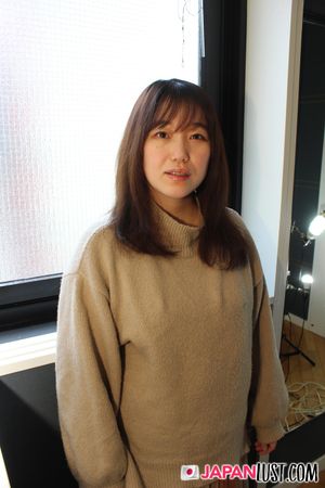 Chubby Japanese Mature Pussy Toyed and Pounded Hard Until Creampie - Photo 17