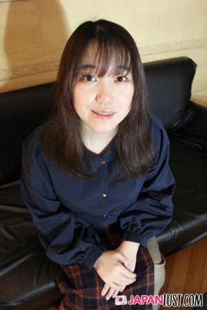 Chubby Japanese Mature Pussy Toyed and Pounded Hard Until Creampie - Photo 545