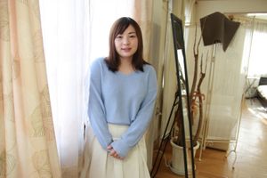 Amateur Japanese teen with shaved pussy explores toys and cock inside her - Photo 48