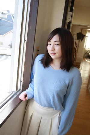 Amateur Japanese teen with shaved pussy explores toys and cock inside her - Photo 70