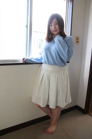 Amateur Japanese teen with shaved pussy explores toys and cock inside her - Photo 79