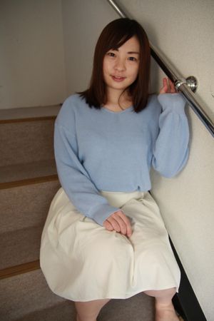 Amateur Japanese teen with shaved pussy explores toys and cock inside her - Photo 99