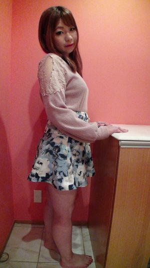 Adorable teen goddess with shaved pussy - Photo 21