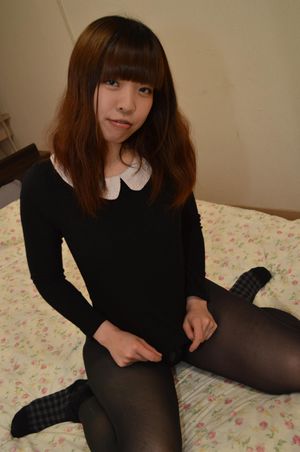 Japanese teen strips her black stockings - Photo 115