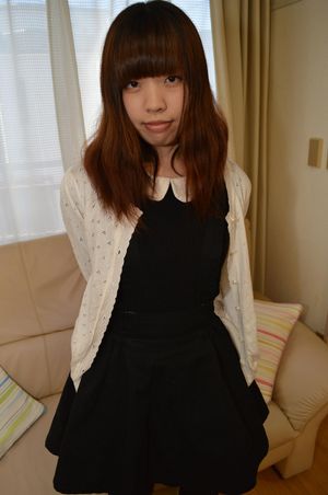 Japanese teen strips her black stockings - Photo 46
