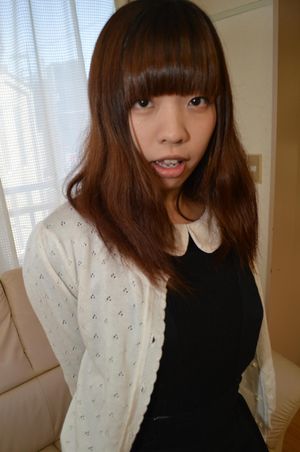 Japanese teen strips her black stockings - Photo 49