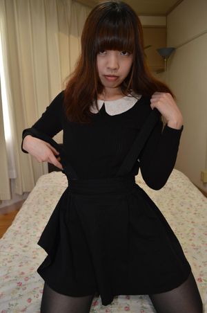 Japanese teen strips her black stockings - Photo 95