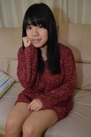 Busty Japanese Teen Squirter - Photo 5