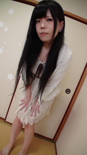 Soft Teen Beauty Ayumi Mito Returns - Photo 24