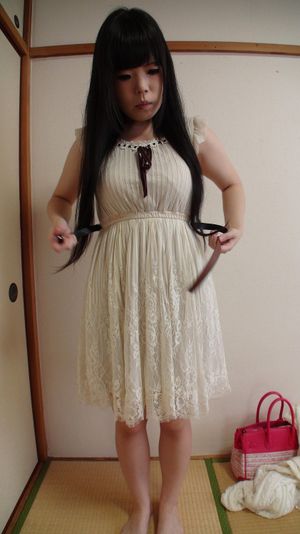 Soft Teen Beauty Ayumi Mito Returns - Photo 37
