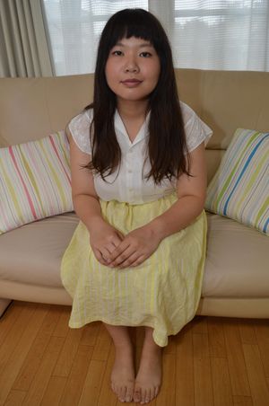 Chubby Beauty And Her Hairy Pussy - Photo 47