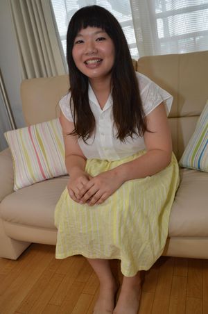Chubby Beauty And Her Hairy Pussy - Photo 51
