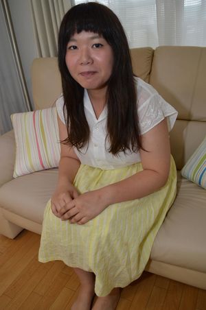 Chubby Beauty And Her Hairy Pussy - Photo 52