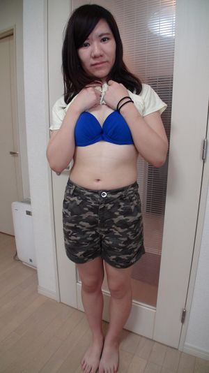 Skinny Japanese Teen Pussy Examined - Photo 35