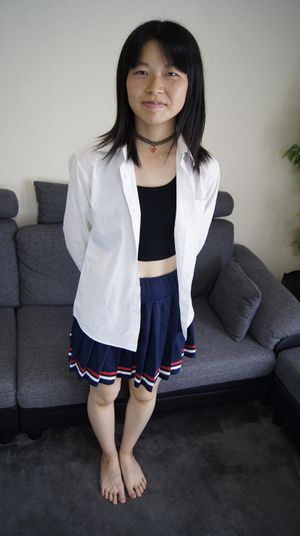 Petite Japanese Teen Gets Full Creampie - Photo 3