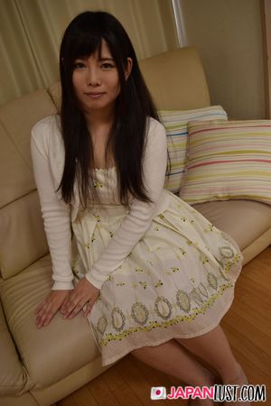 Perky Japanese Teen Amateur Filled With POV Creampie - Photo 29