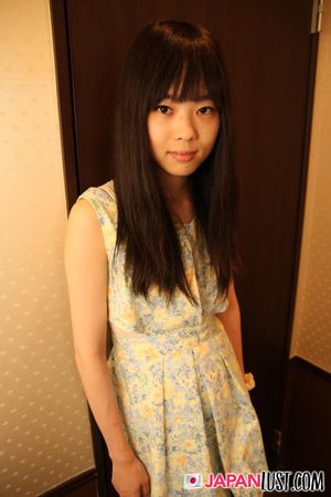 Petite Japanese Teen Amateur Seeks Cream Pie Filling - Photo 12