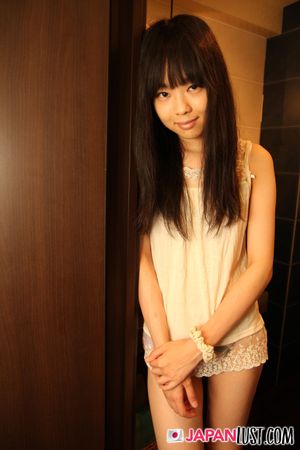 Petite Japanese Teen Amateur Seeks Cream Pie Filling - Photo 163