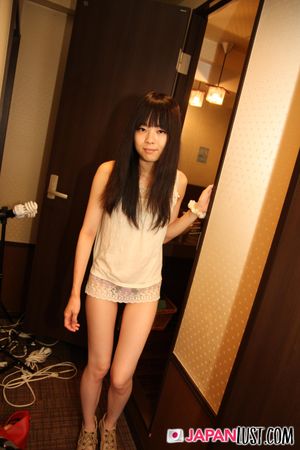 Petite Japanese Teen Amateur Seeks Cream Pie Filling - Photo 168