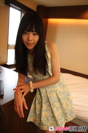 Petite Japanese Teen Amateur Seeks Cream Pie Filling - Photo 25