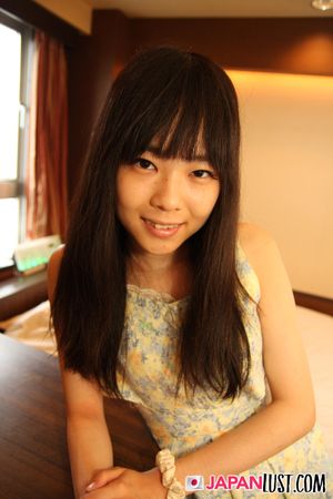 Petite Japanese Teen Amateur Seeks Cream Pie Filling - Photo 29